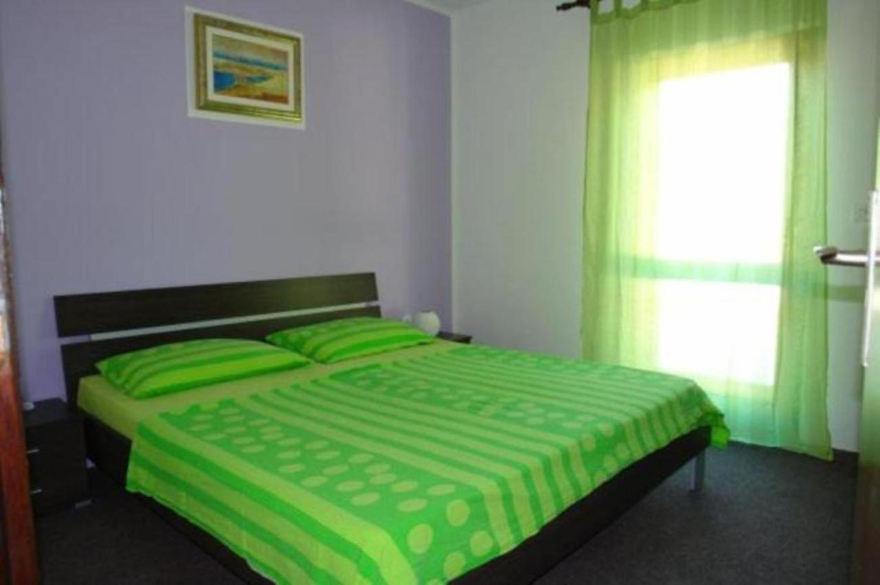 Apartments Besedic Mandre Buitenkant foto